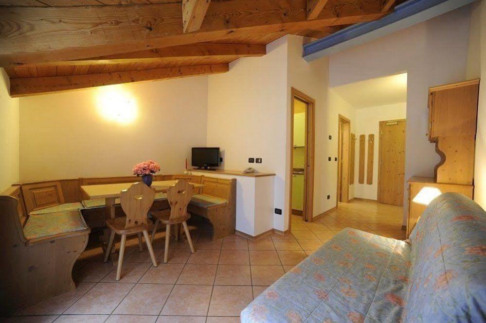 Residence Kristall- Fiemme Holidays Predazzo Ngoại thất bức ảnh