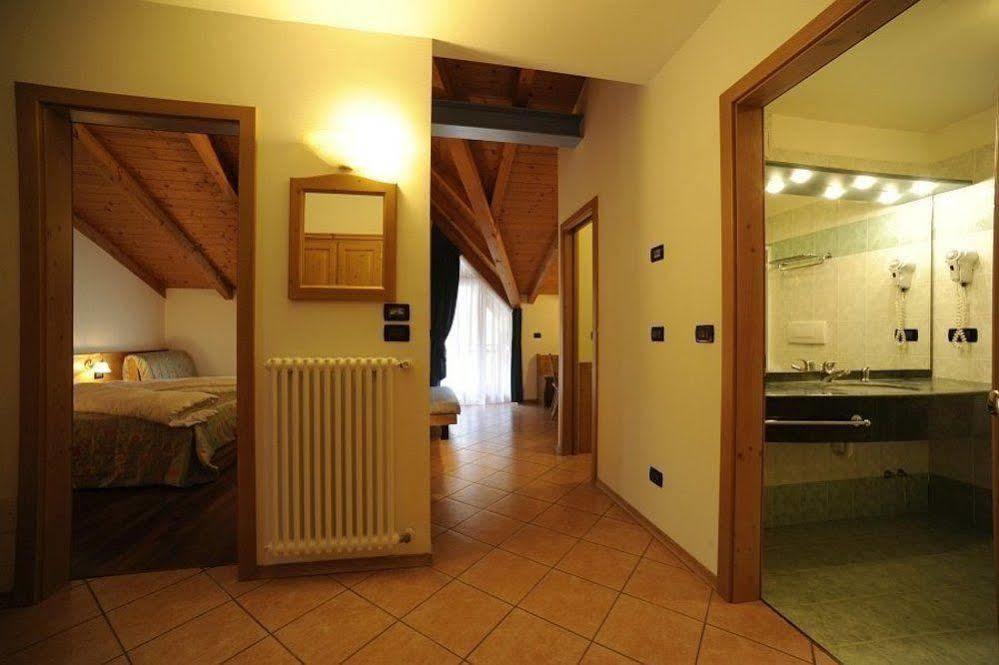 Residence Kristall- Fiemme Holidays Predazzo Ngoại thất bức ảnh